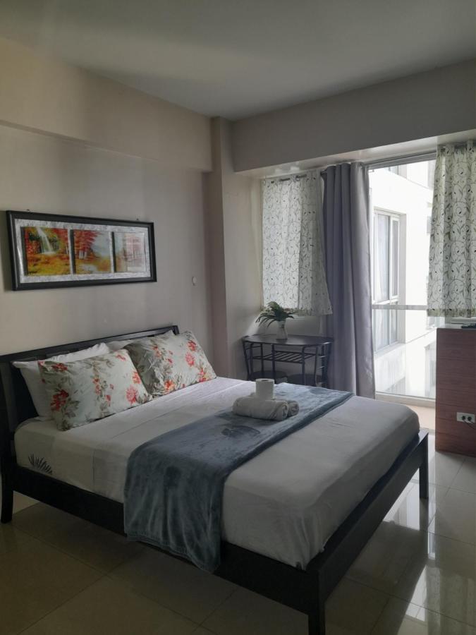 One Palm Tree Villas-Kenzie Place Terminal 3 Airport Manila Bagian luar foto